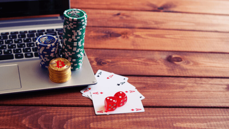 W jaki sposób kasyno Fairspin może pomóc Ci zdobywać punkty, grając w automaty i gry stołowe?